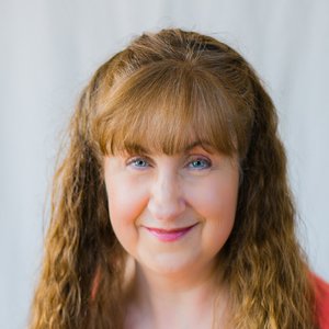 Julie Bawden-Davis
