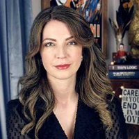 Lora Jones
