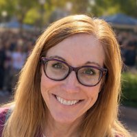Shari Caudron